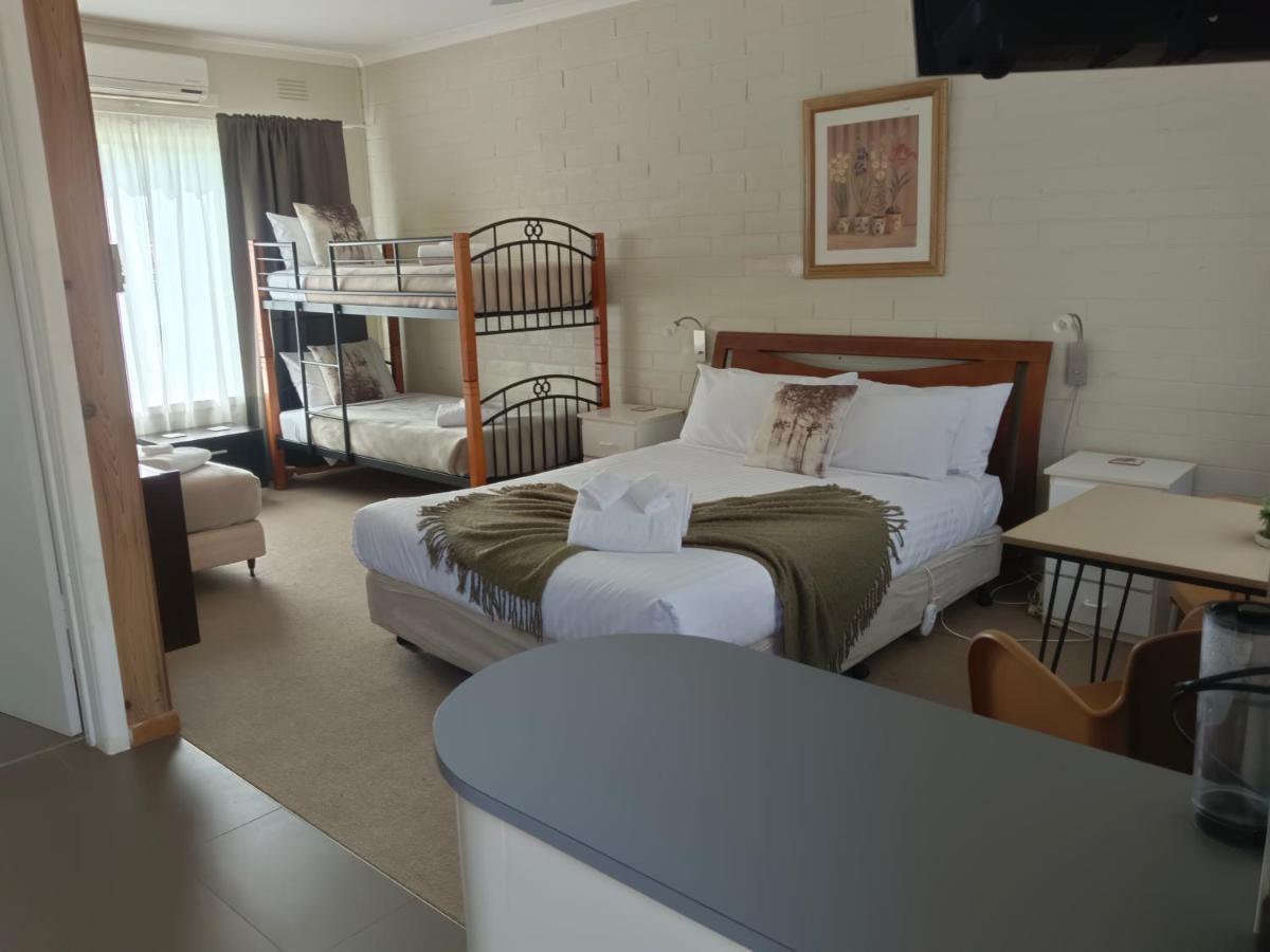 Buffalo Motel And Country Retreat Porepunkah Exteriér fotografie